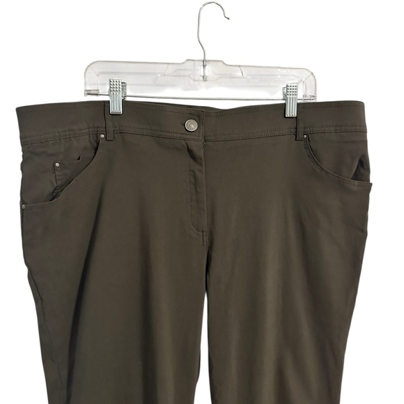 89th & Madison Olive Green Activewear Pants Straight Leg Slimming Size 20 - Picture 5 of 9